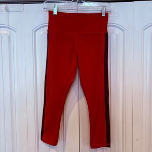 Zyia Red And Purple Active Crop Leggings‎ Size 4